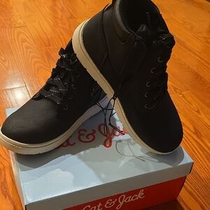 Cat & Jack Kids Black Boots with White Soles